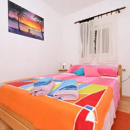 Family Friendly With A Swimming Pool Mastrinka, Ciovo - 22372 Apartament Trogir