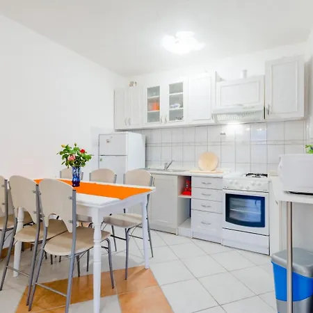 Family Friendly With A Swimming Pool Mastrinka, Ciovo - 22372 Trogir